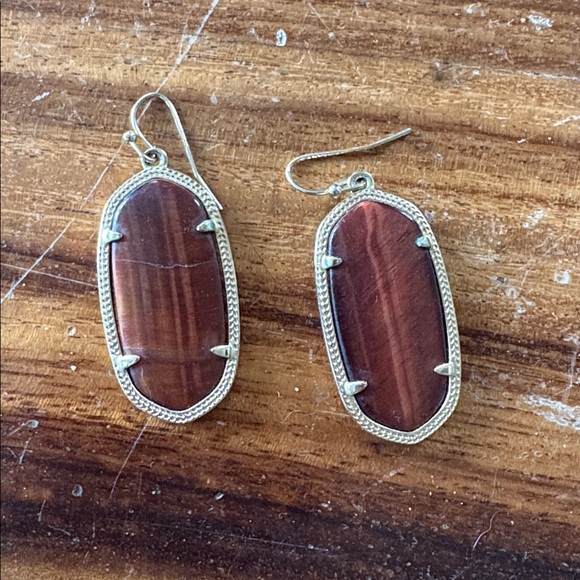 KENDRA SCOTT Tiger’s Eye and Gold Earrings - Picture 4 of 4